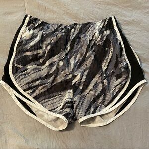 Black and White Nike Running Shorts‎ Women’s Size Small